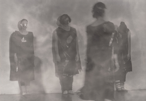 TANZTHEATER Susanne Hajdu - FOTO 09 vergrössern