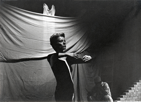 TANZTHEATER Susanne Hajdu - FOTO vergrössern